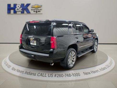 Used 2017 Chevrolet Tahoe LT w/ LT Signature Package AWD/4WD image 6