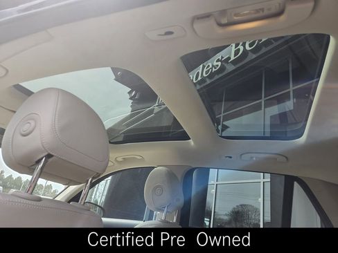 Used 2022 Mercedes-Benz GLC 300 4MATIC image 21