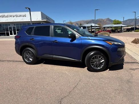 Used 2021 Nissan Rogue S AWD/4WD image 5