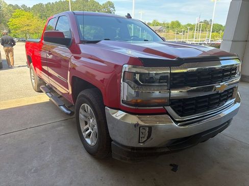 Used 2016 Chevrolet Silverado 1500 LT w/ All Star Edition image 4