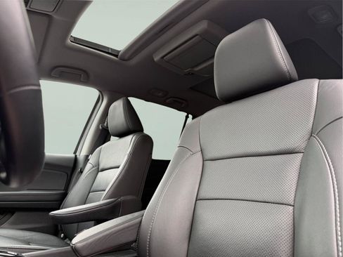 Used 2021 Honda Pilot Elite image 11