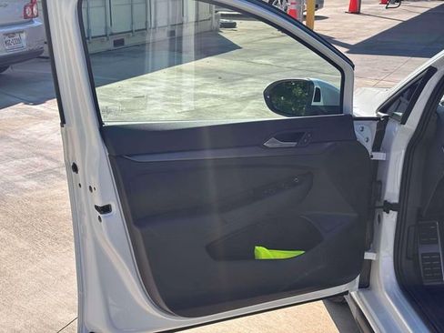 New 2025 Volkswagen GTI SE image 9