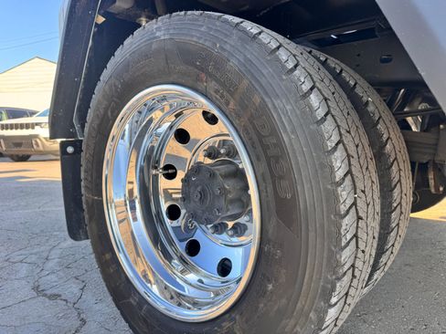 New 2024 RAM 4500 Tradesman image 34