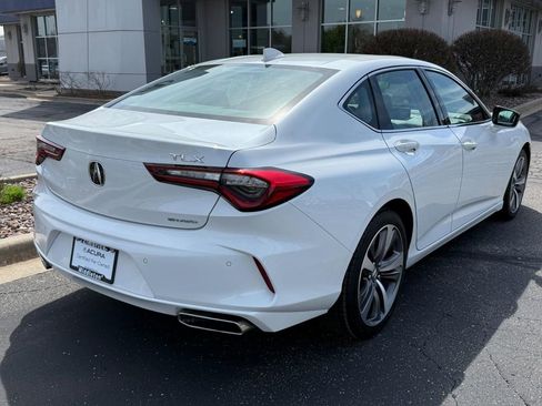 Certified 2023 Acura TLX SH-AWD w/ Advance Package image 3