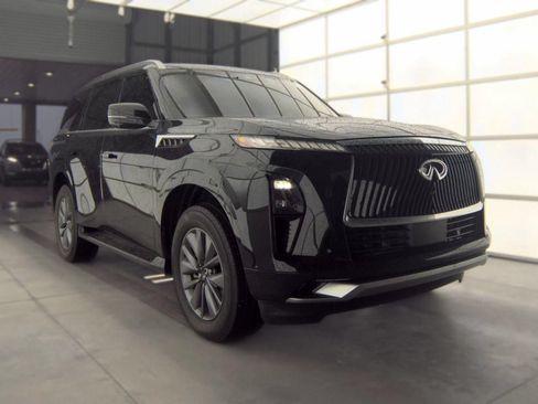Certified 2025 INFINITI QX80 Pure RWD image 2