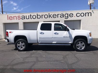 Used 2011 GMC Sierra 2500 Denali w/ Suspension Package, Off-Road