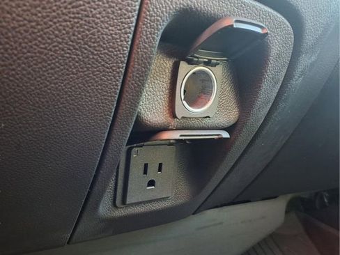 Certified 2018 Chevrolet Silverado 1500 LT w/ All Star Edition image 8