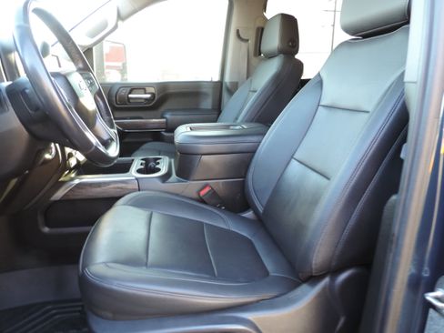 Used 2022 Chevrolet Silverado 2500 LTZ w/ LTZ Plus Package image 13