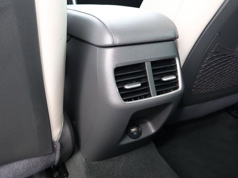 Used 2022 Hyundai Sonata Limited image 13