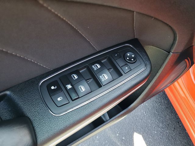 Used 2023 Dodge Charger SXT RWD image 20