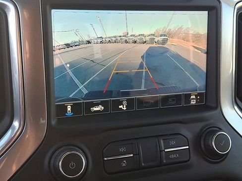 Used 2021 Chevrolet Silverado 2500 LTZ w/ LTZ Plus Package image 17