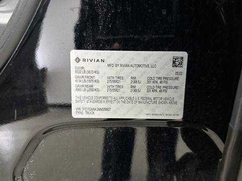 Used 2022 Rivian R1T Adventure image 11