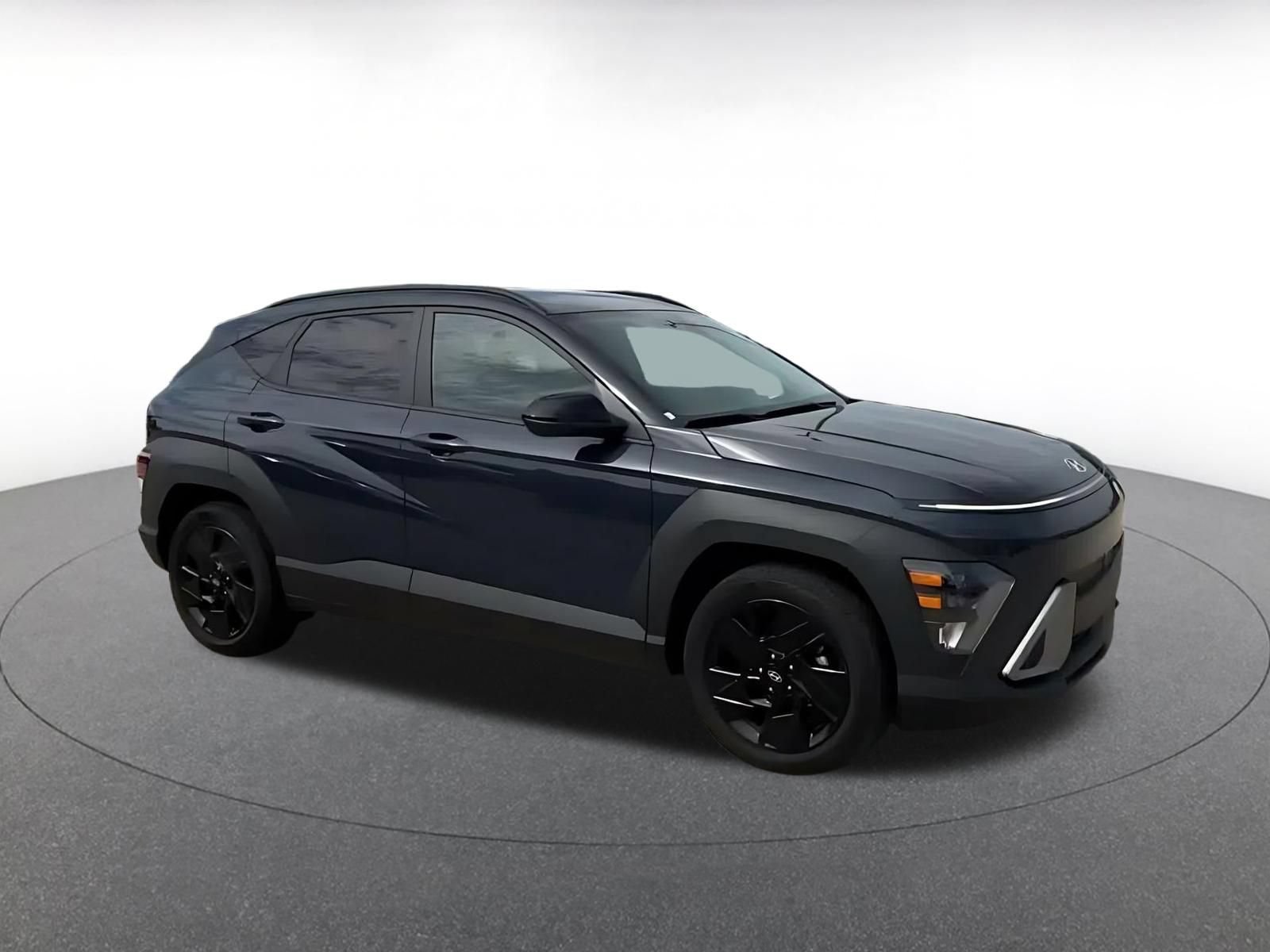 Used 2026 Hyundai Kona SEL Sport FWD image 2