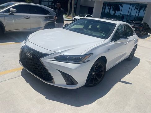 Certified 2023 Lexus ES 300h F Sport w/ Accessory Package (Z2) FWD image 5