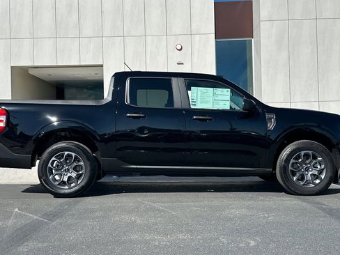 Certified 2025 Ford Maverick XLT image 2