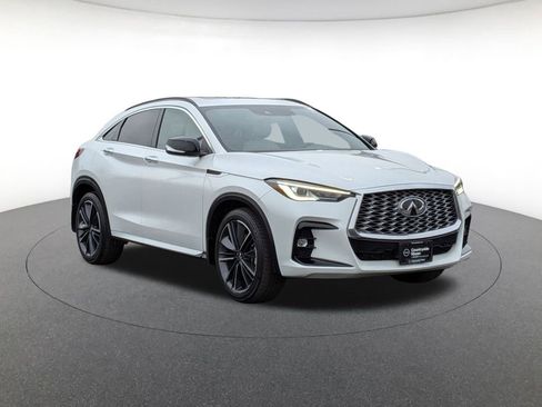 Used 2025 INFINITI QX55 Luxe w/ Cargo Package image 3