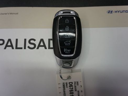Used 2022 Hyundai Palisade Limited FWD image 20