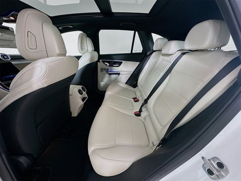 New 2026 Mercedes-Benz GLC 300 GLC 300 image 27