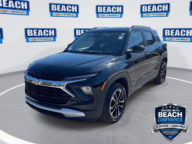 Used 2024 Chevrolet TrailBlazer LT AWD/4WD image 1