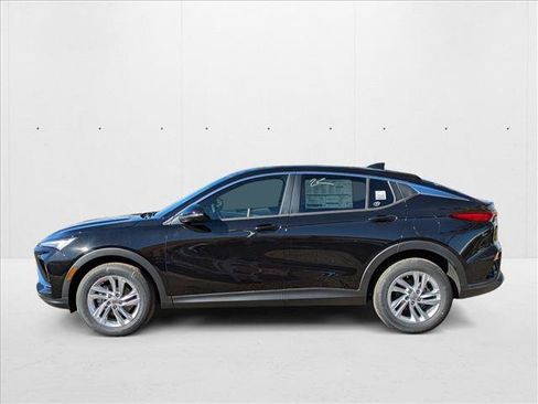 New 2025 Buick Envista Preferred w/ Advanced Safety Package image 5