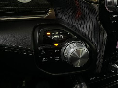 Used 2019 RAM 1500 Limited image 30