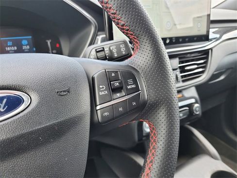 Certified 2023 Ford Escape ST-Line w/ Tech Pack #1 image 14