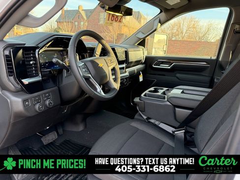 New 2026 Chevrolet Silverado 3500 LT image 24