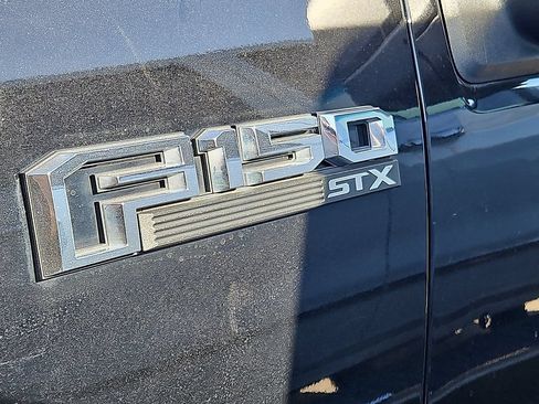 Used 2018 Ford F150 XL w/ Equipment Group 101A Mid RWD image 4