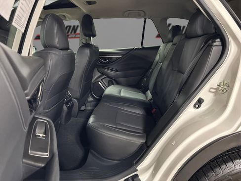 Used 2020 Subaru Outback Limited AWD/4WD image 10