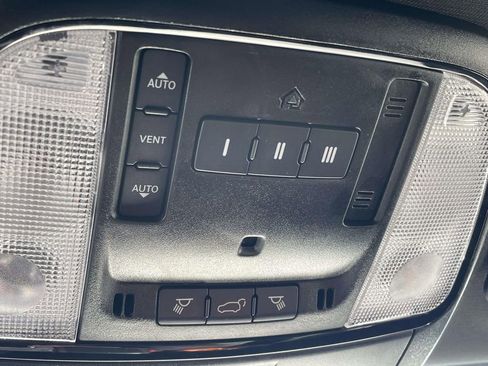 Used 2024 Dodge Durango GT image 22