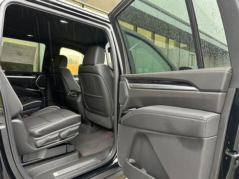 New 2026 Cadillac Escalade ESV Sport w/ Touring Package image 13