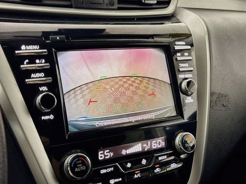 Used 2021 Nissan Murano S FWD image 13