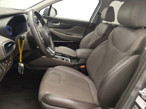 Used 2019 Hyundai Santa Fe Limited FWD image 17