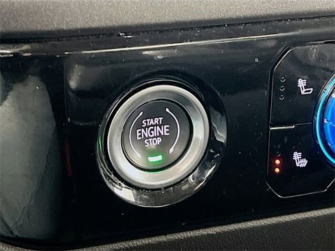 Used 2024 GMC Sierra 1500 Elevation image 16