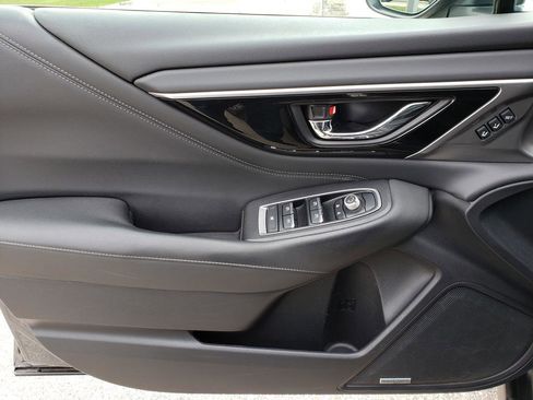 Used 2020 Subaru Outback Limited w/ Popular Package #2 image 9