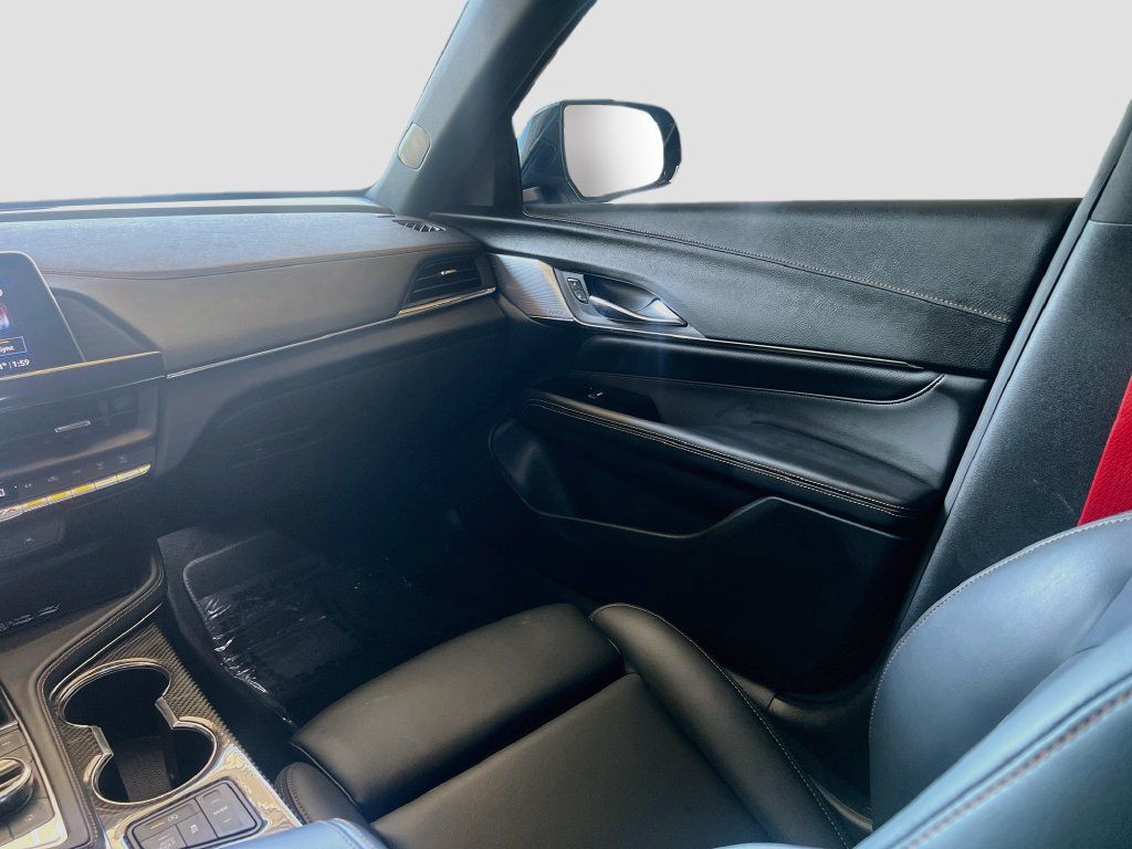 Used 2023 Cadillac CT4 V RWD image 23