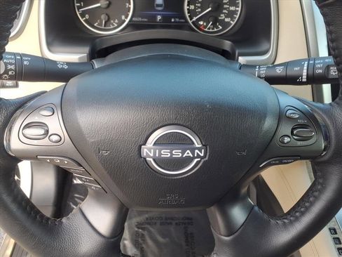 Used 2023 Nissan Murano SL w/ SL Moonroof Package image 28