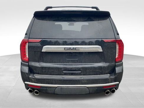 Used 2024 GMC Yukon Denali image 11