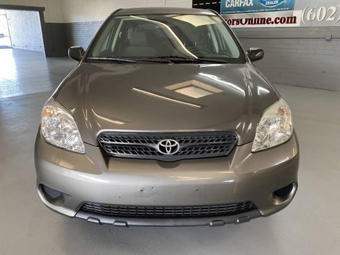 Used 2008 Toyota Matrix FWD image 2