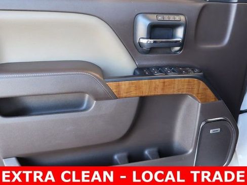 Used 2018 GMC Sierra 1500 SLT w/ Enhanced Driver Alert Package image 10