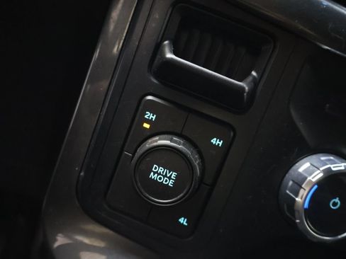 Used 2022 Ford F150 XLT w/ Equipment Group 302A High AWD/4WD image 27