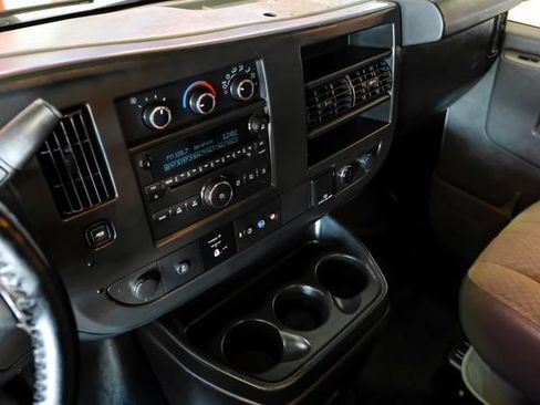 Used 2021 Chevrolet Express 3500 w/ Power Convenience Package RWD image 20