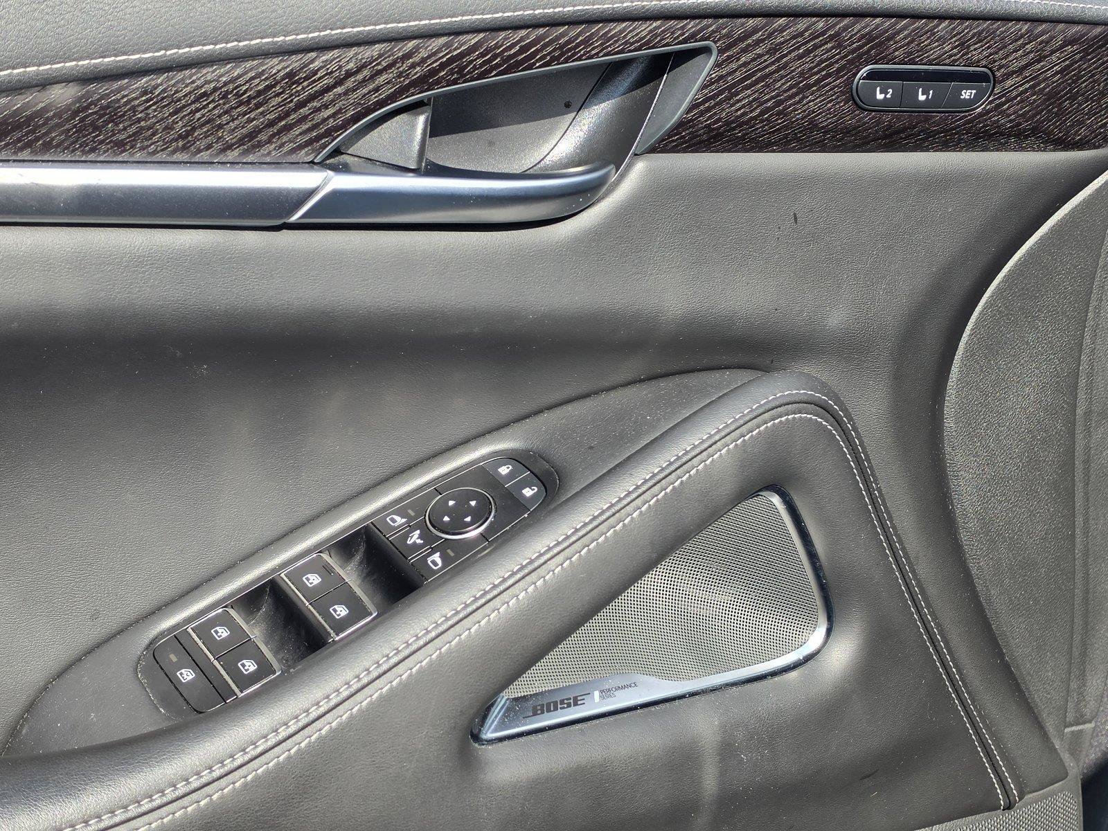 Used 2023 INFINITI QX60 Sensory w/ Vision Package FWD image 18