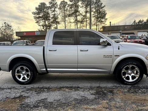 Used 2013 RAM 1500 Laramie w/ Convenience Group RWD image 8