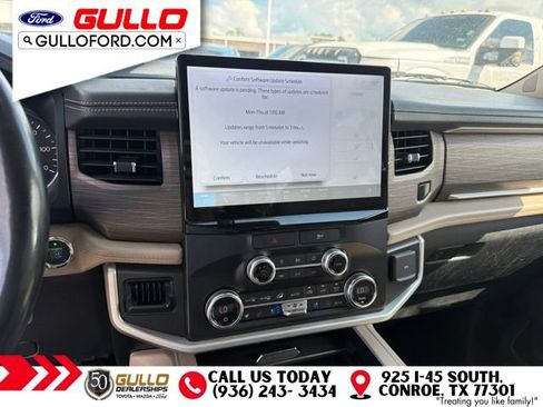 Used 2022 Ford Expedition Max Limited RWD image 11