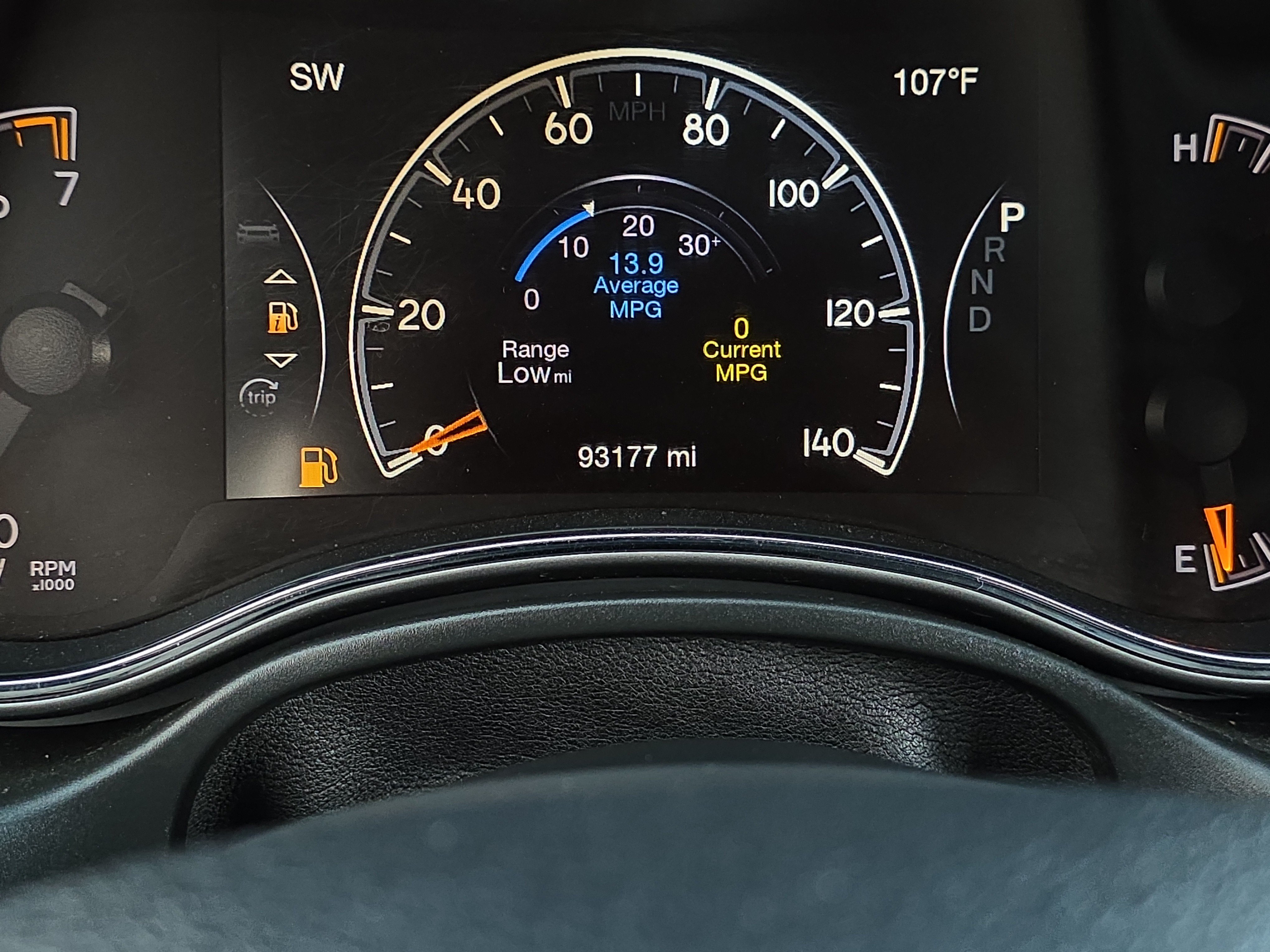 Used 2020 Jeep Grand Cherokee Laredo w/ Laredo X Package RWD image 16