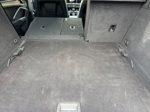 Used 2022 Audi Q3 2.0T Premium w/ Convenience Package image 15