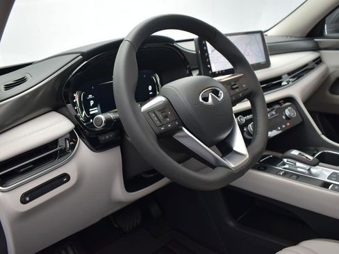 Certified 2026 INFINITI QX60 Pure w/ Cargo Package image 12