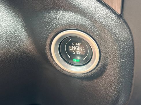 Used 2021 GMC Sierra 1500 AT4 AWD/4WD image 18