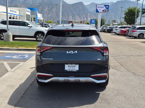 Used 2025 Kia Sportage LX AWD/4WD image 7